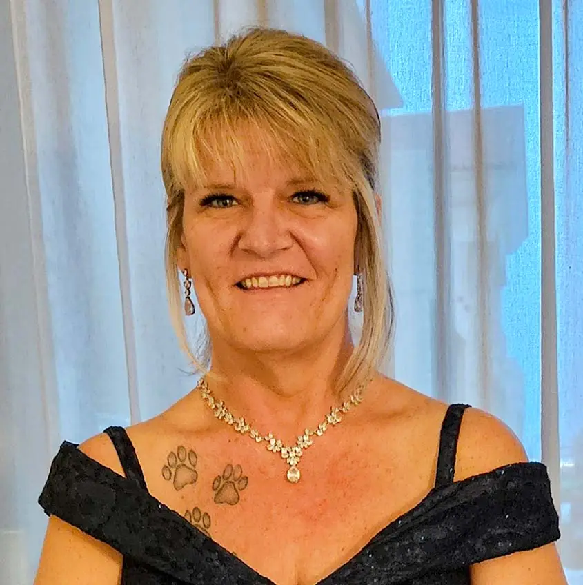 Michelle Richards, LEED Insulation owner.